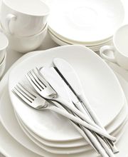 Avenue Location image 6