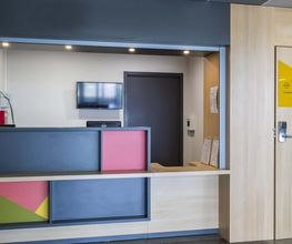 B&B HOTEL Montargis image 9