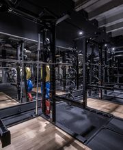 Fitness First Wedel - Squat Racks