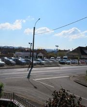 Modern' Garage image 4