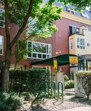 Kearney Court Apartments image 1