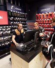 POLO Motorrad Store Wiesbaden Bild 8