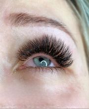 J'adeqa Nails Pedicure Lashes Bild 11