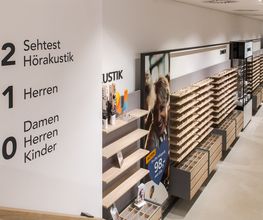Hallmann Optik und Akustik Bild 4