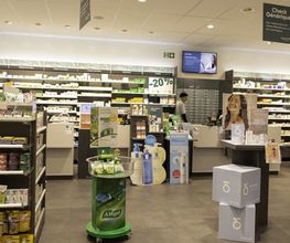 caissier-pharmacie-amavita-des-2-thielles