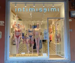 Intimissimi immagine 1