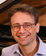 Profilfoto_Dein_PianoScout_Marcus_Sukiennik_Klavierlehrer_Nettersheim_Klavierunterricht_nettersheim.jpg