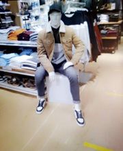 Jules Rennes-Avenue Canada image 1