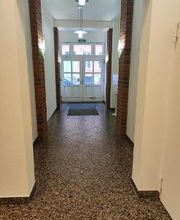 WBS Training Stralsund Flurbereich zum Fahrstuhl