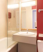 B&B HOTEL Le Puy-en-Velay image 8