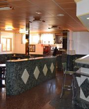 hostal-restaurante-piquio-bar-02.jpg