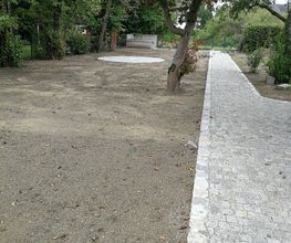 Gartenanlage und Granitpflaster