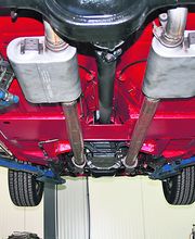 Harms - Mustang von unten