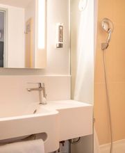 B&B HOTEL Toulon La Seyne-sur-Mer image 7