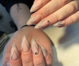Nagelstudio Tilburg afbeelding 10