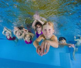 Schwimmschule Knechtli GmbH Bild 1