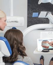 Zahnarztpraxis Dr. med. dent. Matthias R. Schmid AG Bild 1