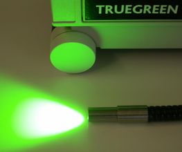 Lichtleiter für die hochtemperatur Umgebung. Beleuchtung in Produktionsmaschinen zur Bestimmung der Form und Lage.