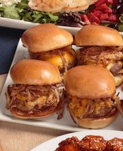 Oggi's Sports | Brewhouse | Pizza image 3