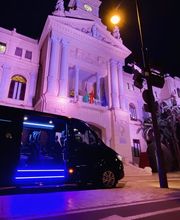 AutoHispalis - Alquiler de minivan con conductor en Sevilla imagen 9