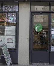 Amavita-Pharmacie-Cité-Jonction-entrée