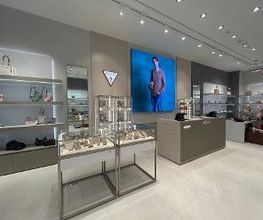 GUESS ACCESSORIES immagine 4