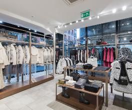GUESS imagen 2
