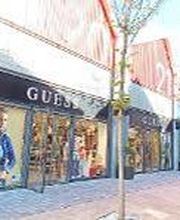 GUESS imagen 2