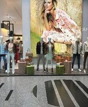 GUESS immagine 3