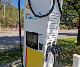 Shell Recharge Charging Station Bild 1