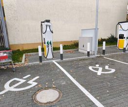 Shell Recharge Charging Station Bild 2