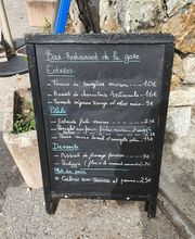 Bar Restaurant Le Refuge Du Gr 20 image 1