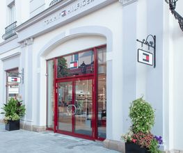 Tommy Hilfiger Outlet Bild 1