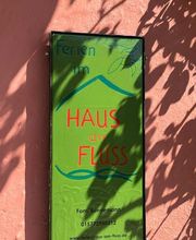 Ferienhaus am Fluss Bild 1