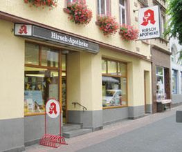 Aussenansicht der Hirsch-Apotheke