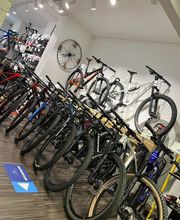 Cycles N'Repair image 14