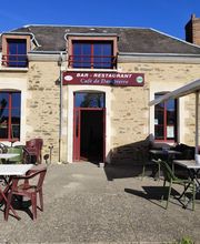 Le Cafe De Dampierre image 4