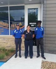 BlueWave Express Car Wash image 1