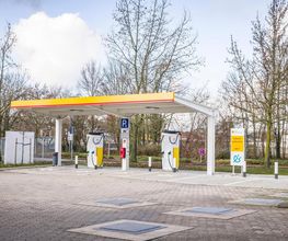 Shell Recharge Charging Station Bild 1