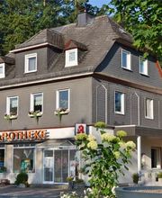 Aussenansicht der Apotheke Hatzfeld