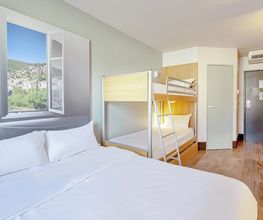 B&B HOTEL Brignoles image 4