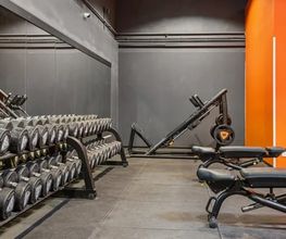 Basic-Fit 24/7 image 1