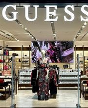 GUESS imagen 2