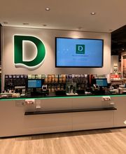 Kassenbereich des DEICHMANN Stores Köln. Abgebildete Produkte, Preise, Aktionen und Verfügbarkeiten können je nach Zeitpunkt und Standort variieren.