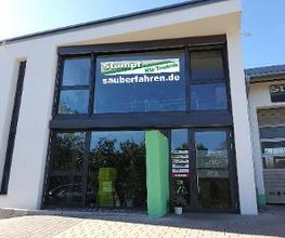 Kfz-Technik Stumpf GmbH - unser neues Verwaltungsgebäude mit Eingangs- / Wartebereich sowie Büro- und Besprechungsräumen