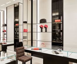 CHANEL image 2