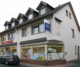Aussenansicht der Löwen-Apotheke