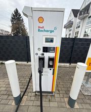 Shell Recharge Charging Station Bild 2