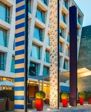 Radisson Blu Media Harbour Hotel, Dusseldorf Bild 2