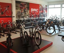 RAD 'N' ROLL Bike-Shop Bild 4
